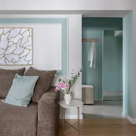 Holt - Sublime Minty 1br On The Park Lägenhet Bukarest